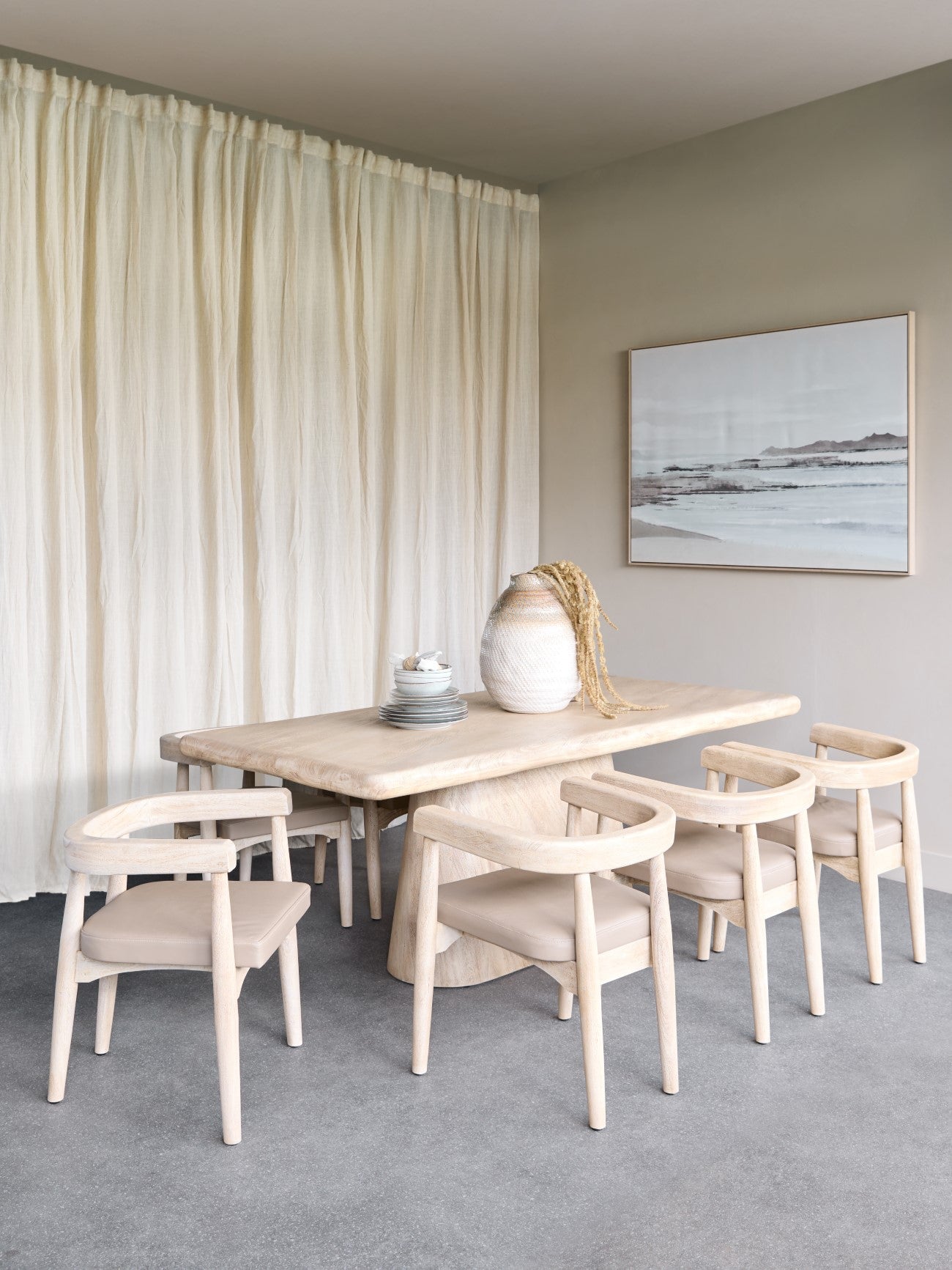 Caledera Dining Table