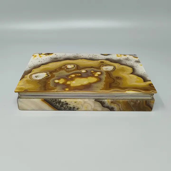Italian Onyx Box – Smooth Finish & Striking Natural Beauty