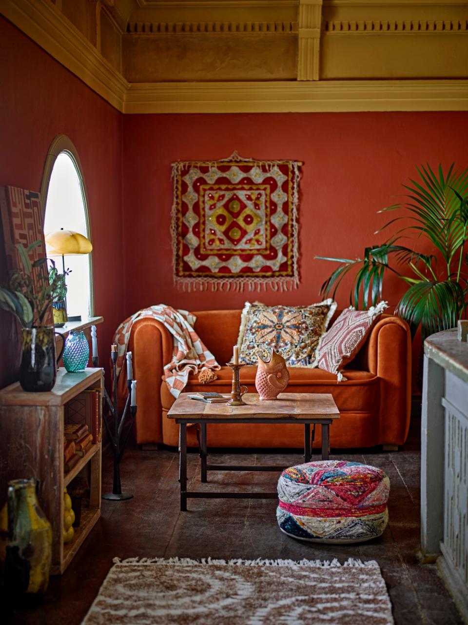 Laurel Cushion