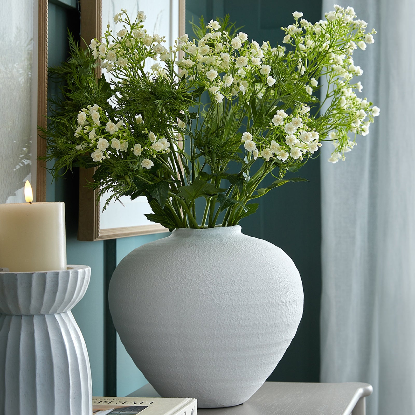 Regola Matt White Ceramic Vase - Large