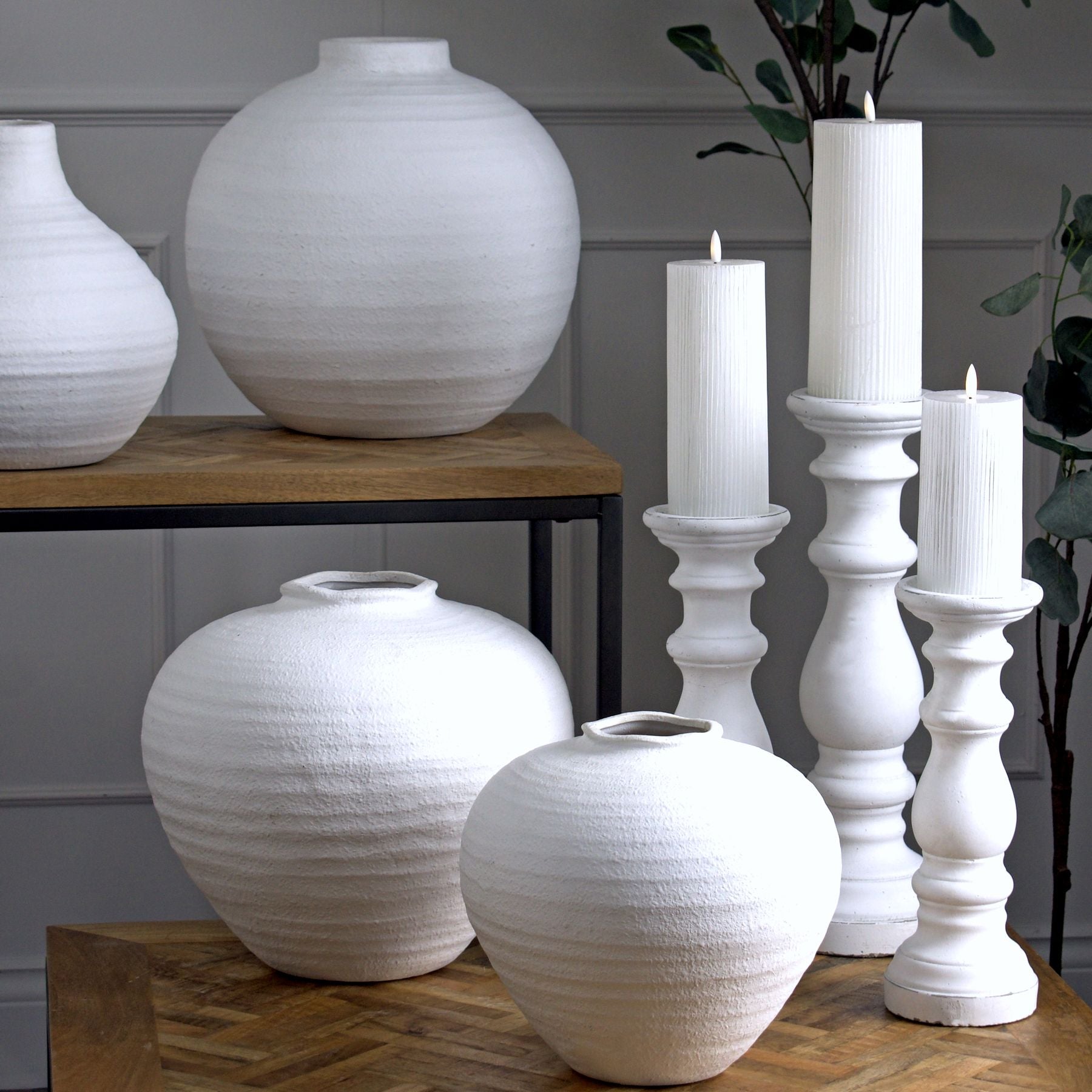 Purity White Column Candle Holder - Medium