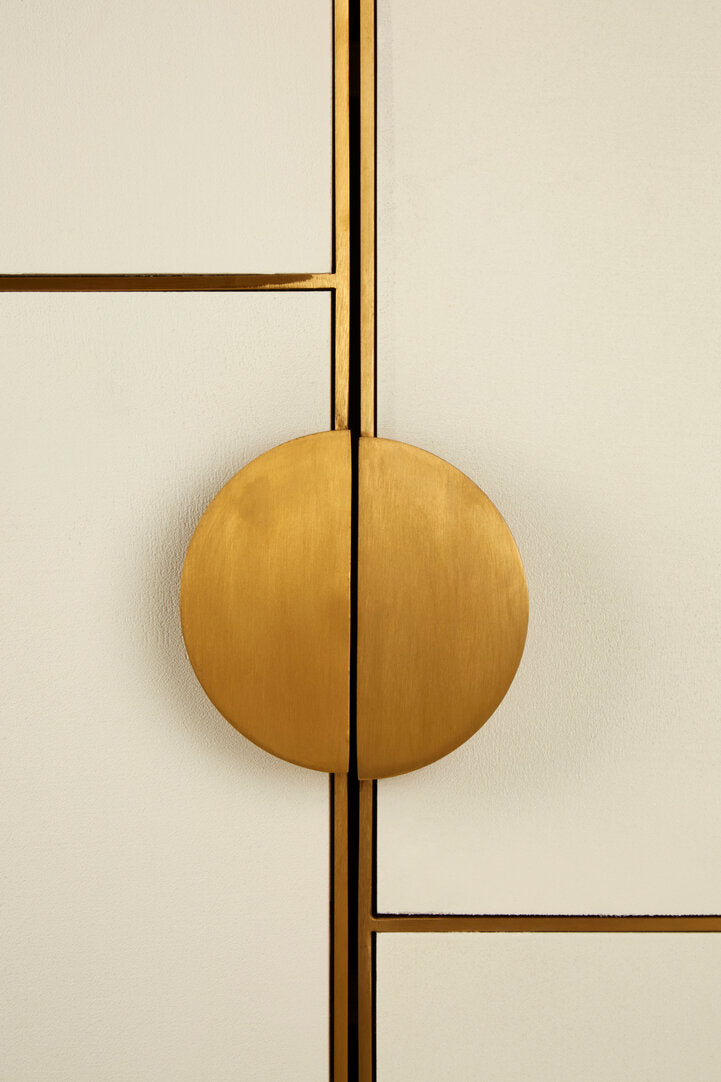 Kenzo Cabinet