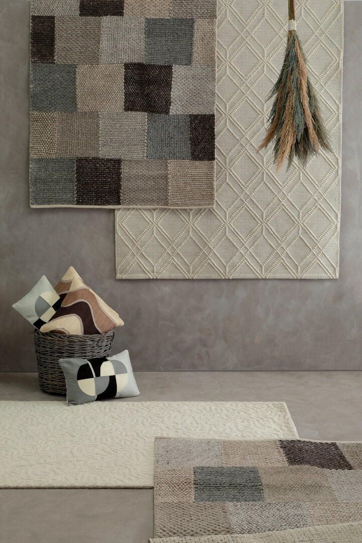Luma Geometric Ivory Rug - 180 x 120