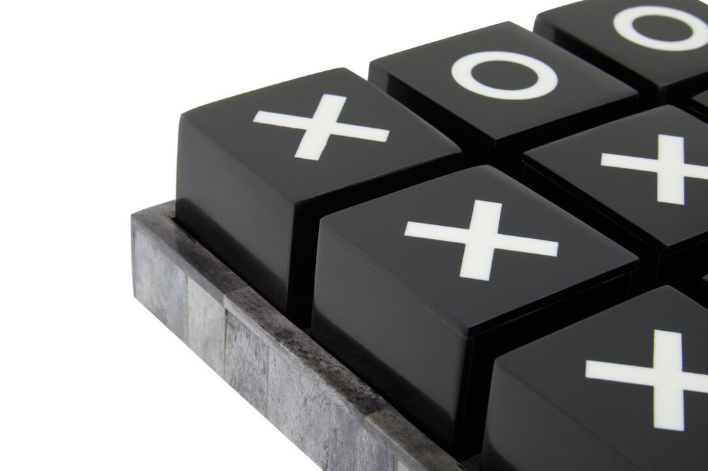 Byford Noughts and Crosses - Black and White