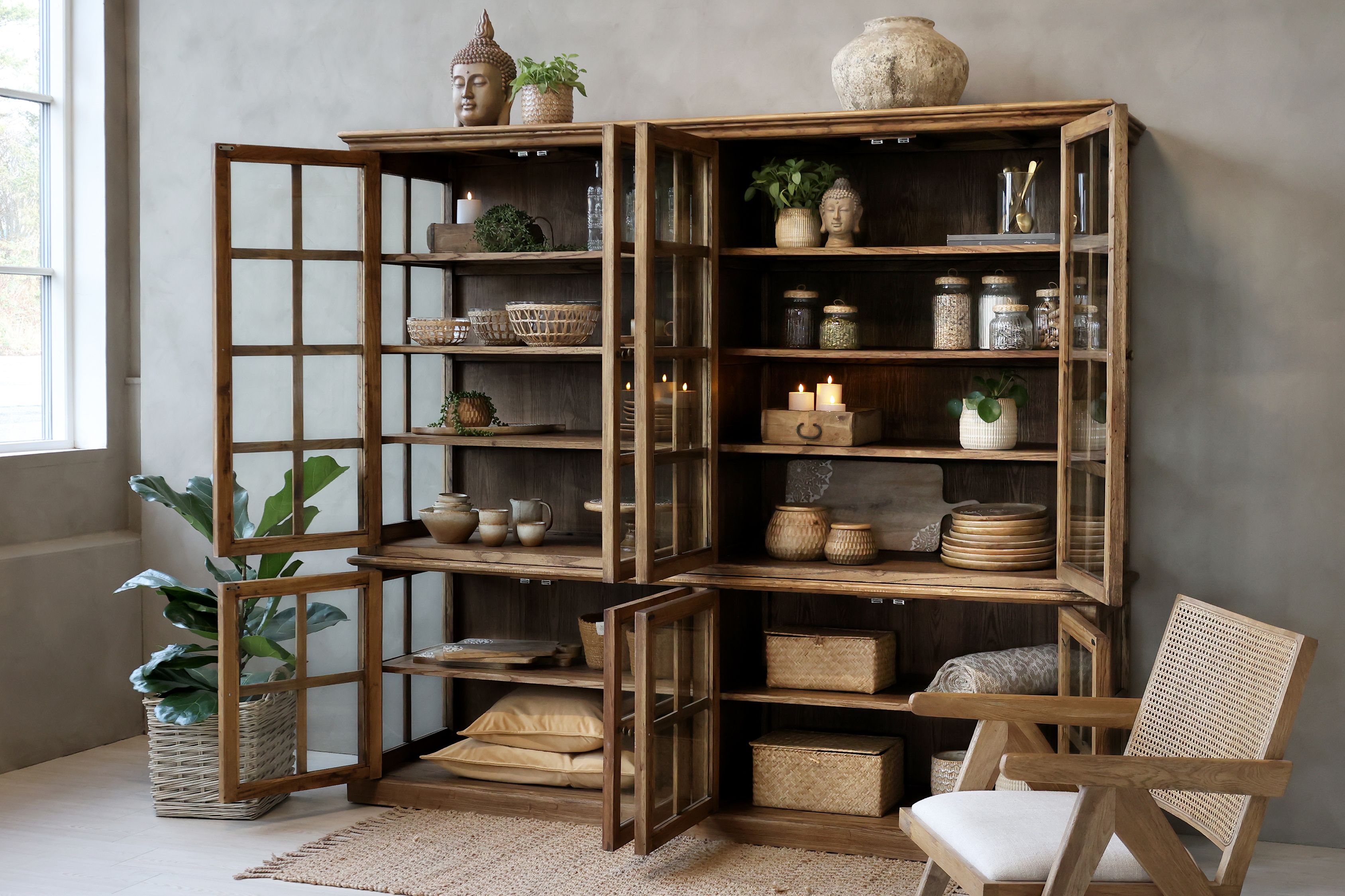 Malibu Display Cabinet - 8 Door - Natural