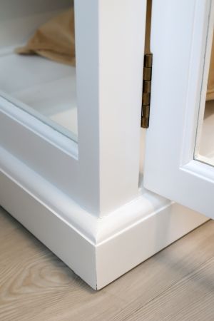 Malibu Display Cabinet - 8 Door - White