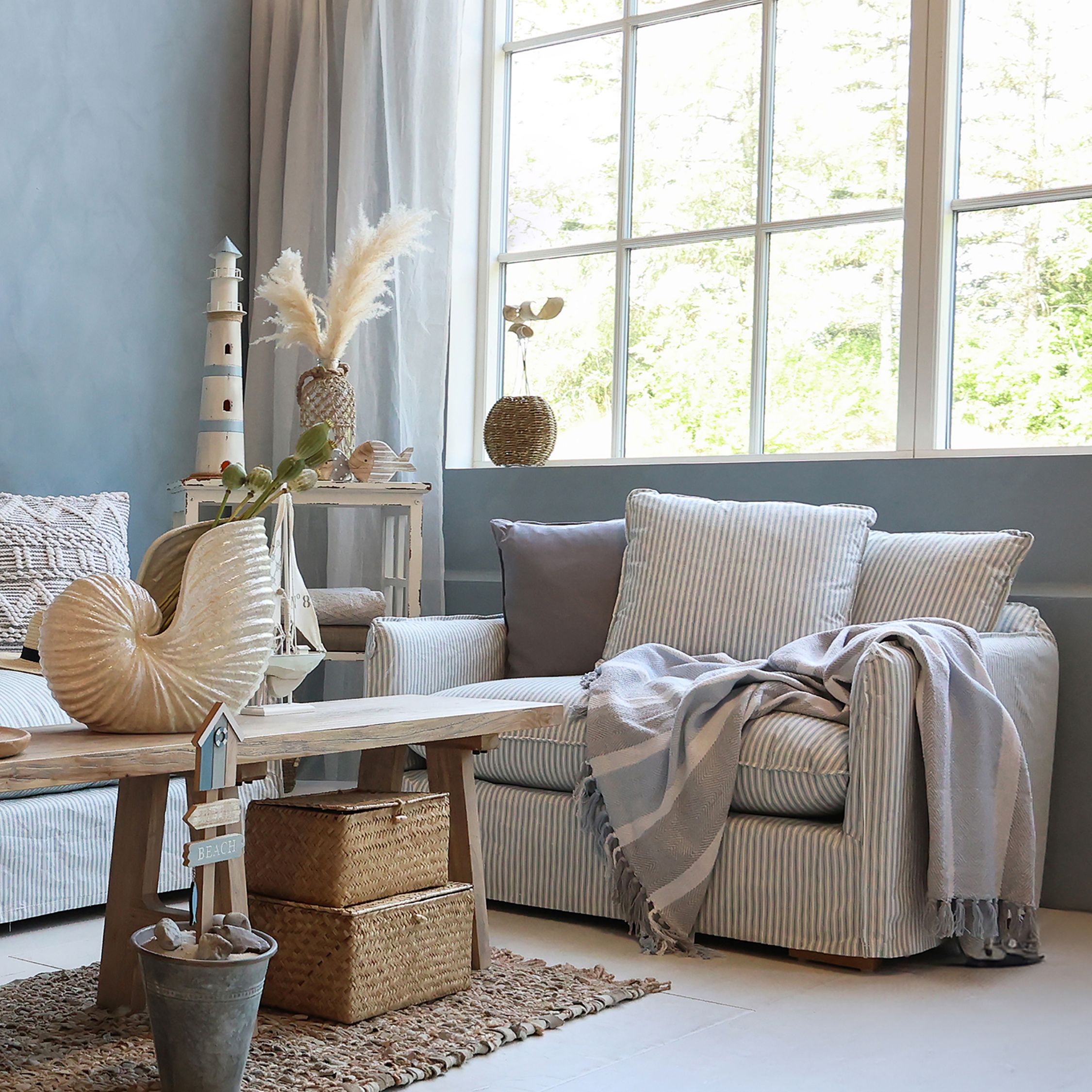 Coastline Linen Loveseat - Azure Blue & Ivory
