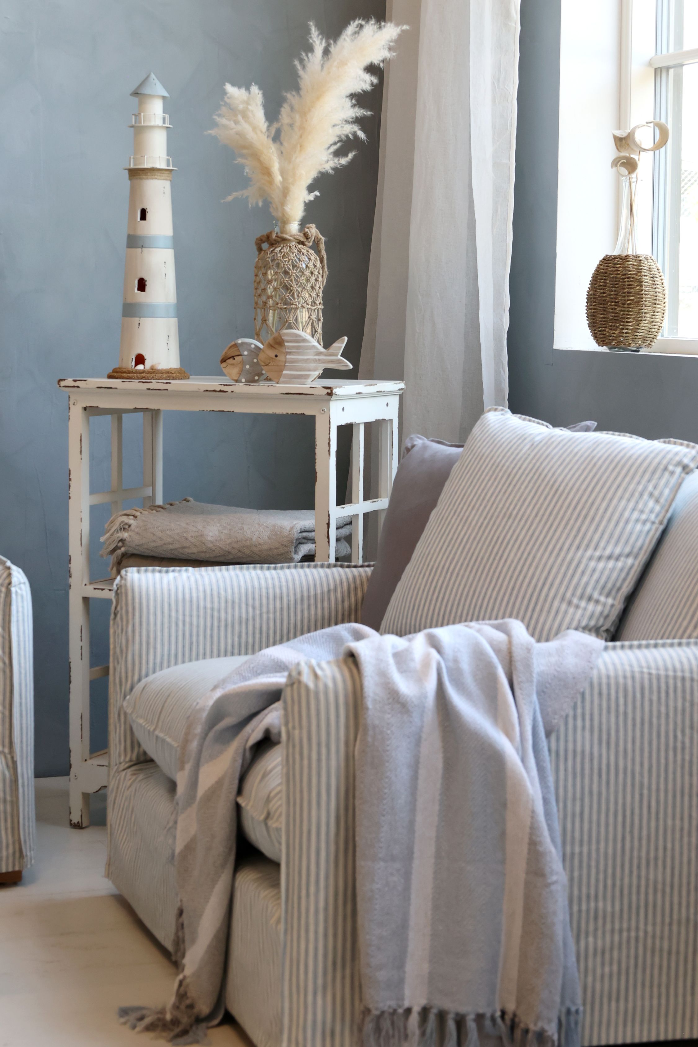 Coastline Linen Loveseat - Azure Blue & Ivory