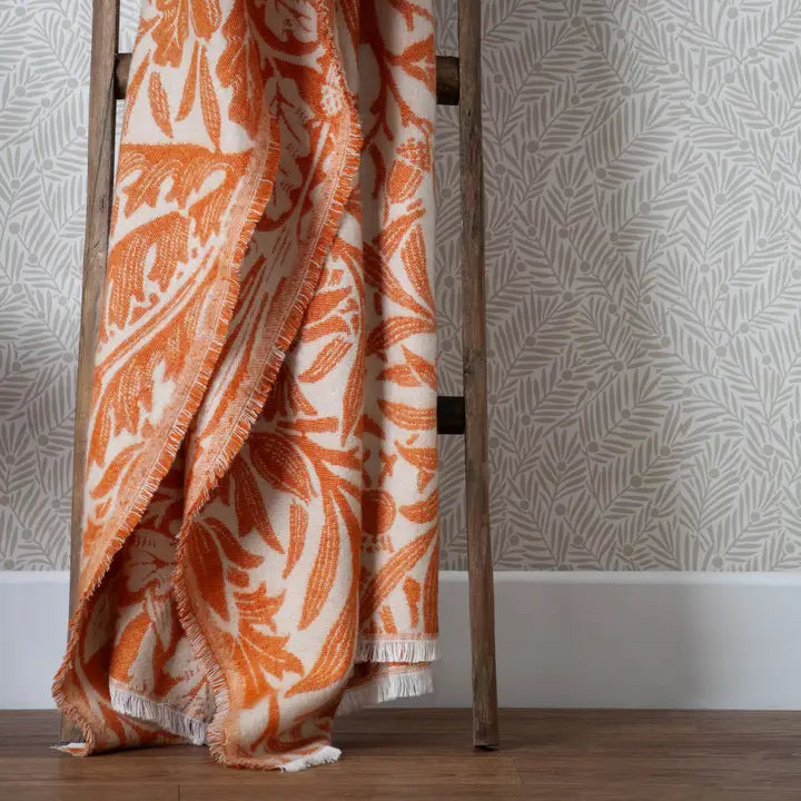 Acorn Tonal Jacquard Throw Brick