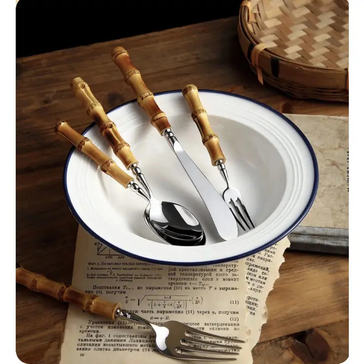 Gohobi A Set of 6 Pieces Bamboo Handle Cutlery