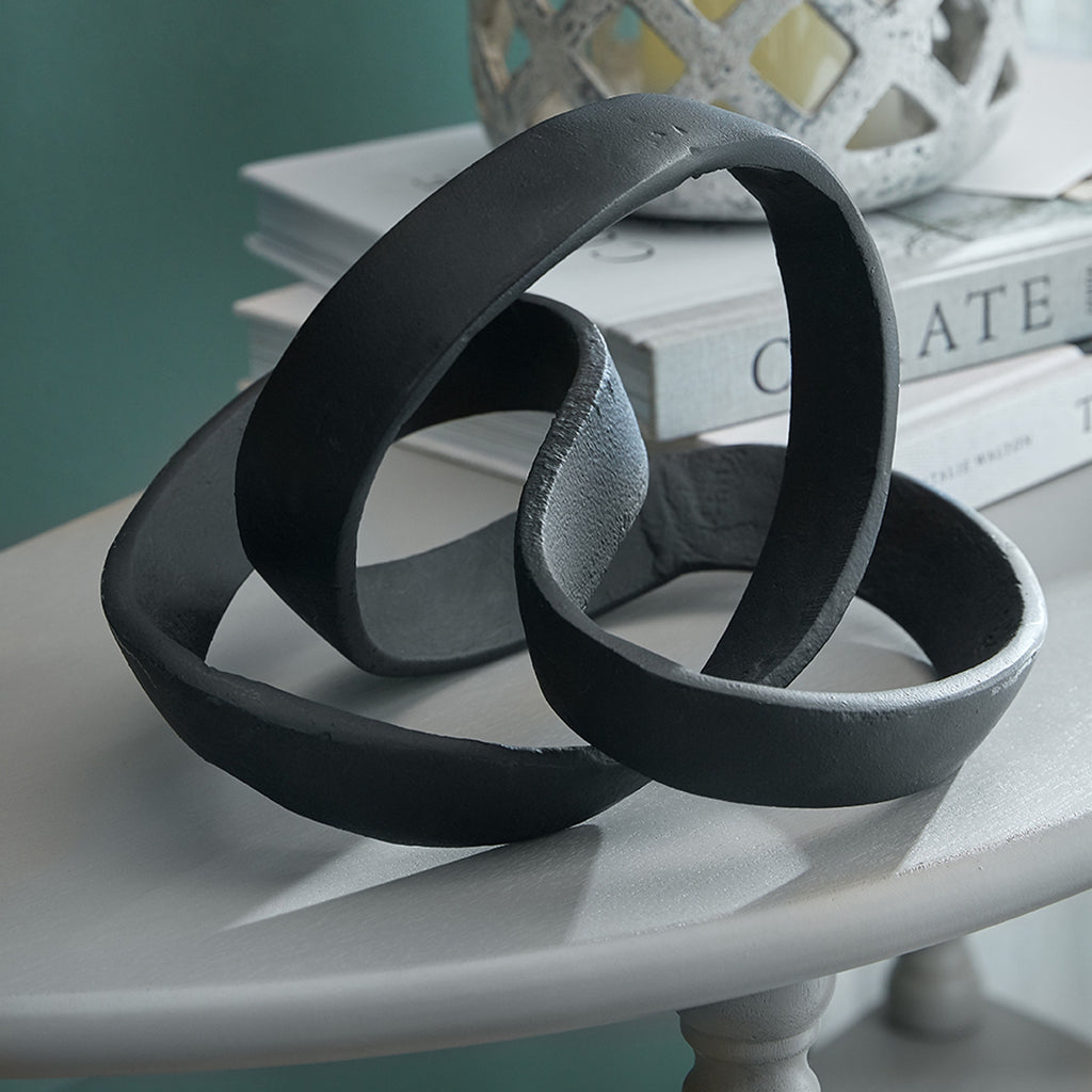 Marlow Knot Sclupture - Black