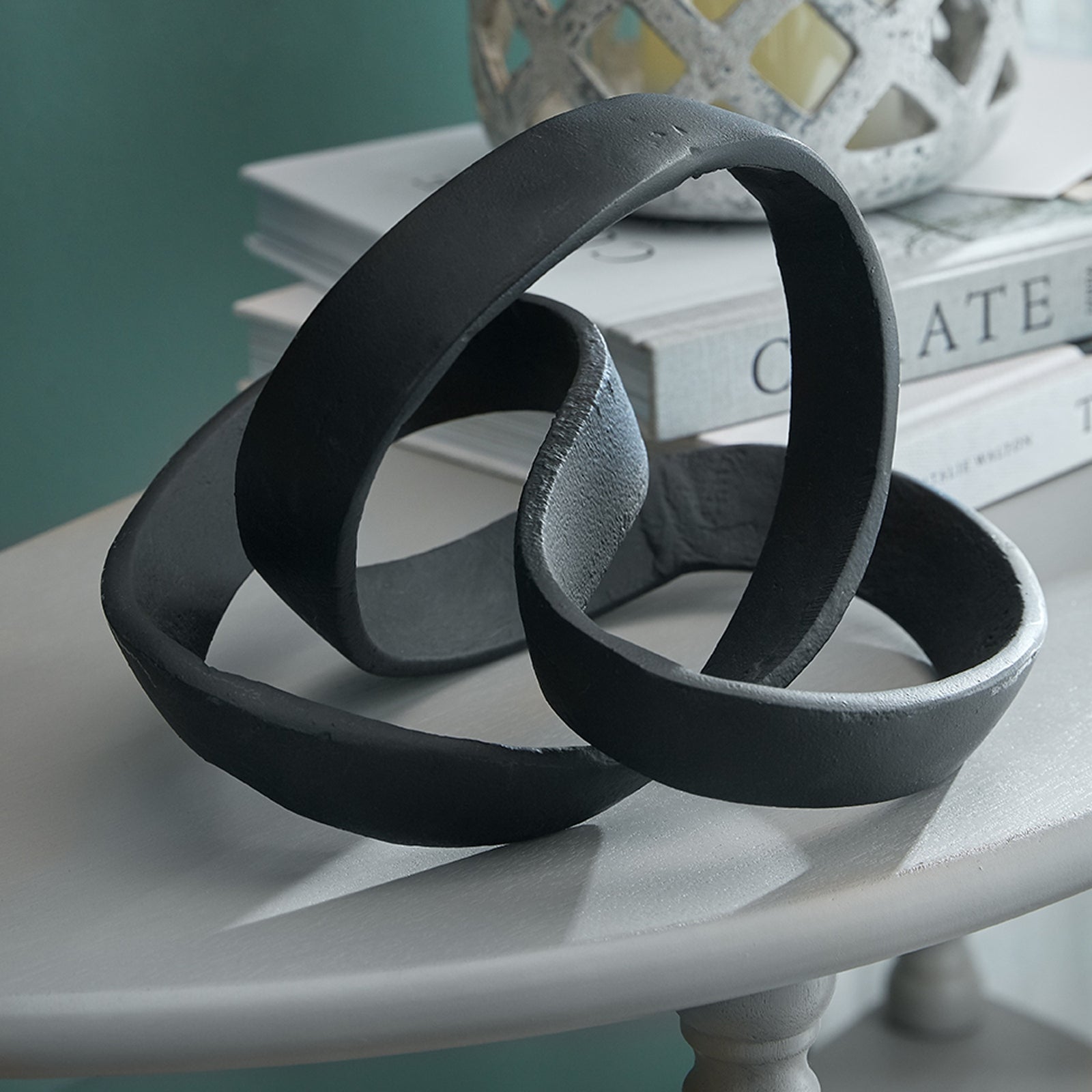 Marlow Knot Sclupture - Black