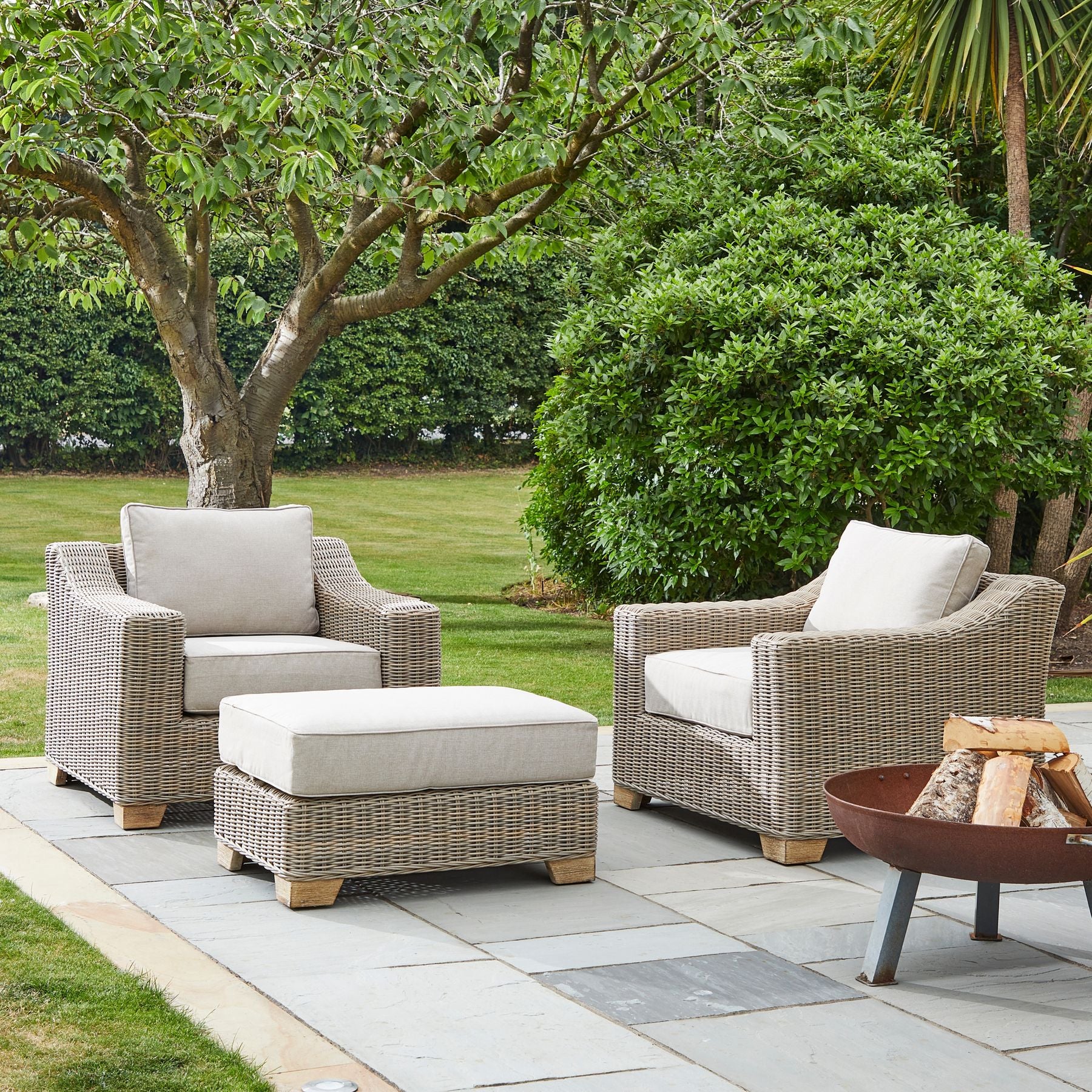 Thalia Outdoor Foot Stool