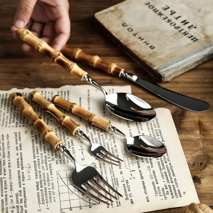 Gohobi A Set of 6 Pieces Bamboo Handle Cutlery